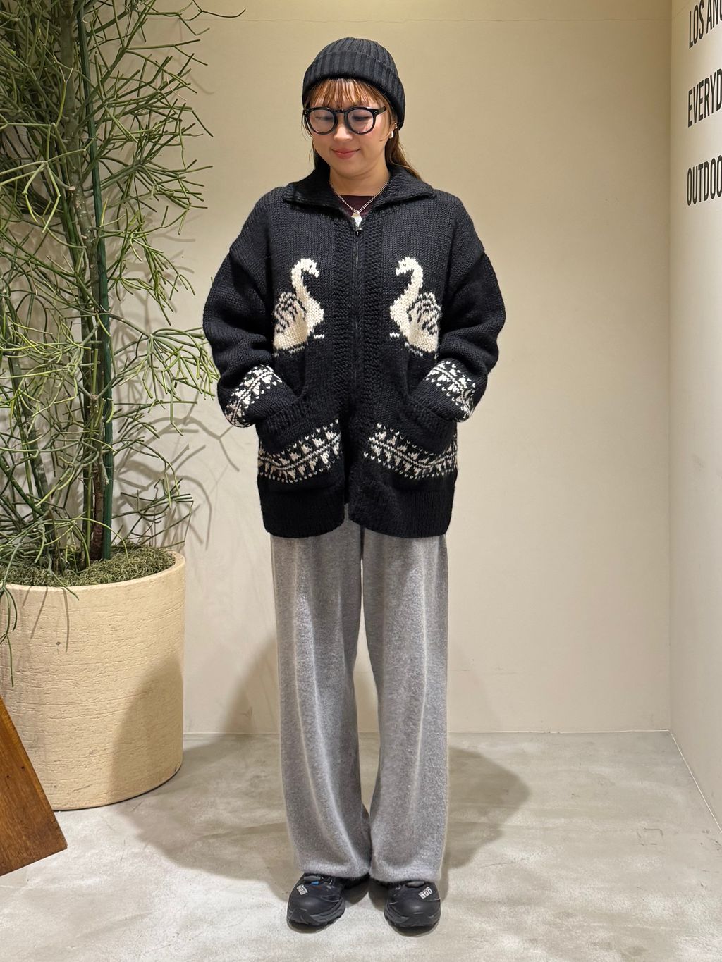 OUTDOOR PRODUCTS Usual Things