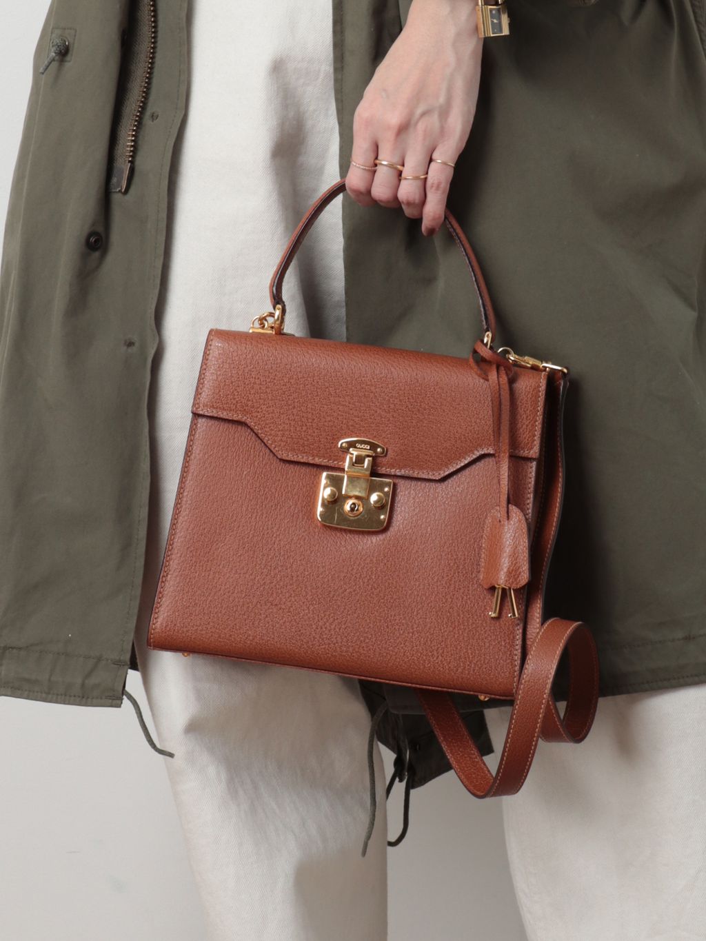 VINTAGE GUCCI/グッチ】Lady lock ハンドバッグ 2wayのコーディネート