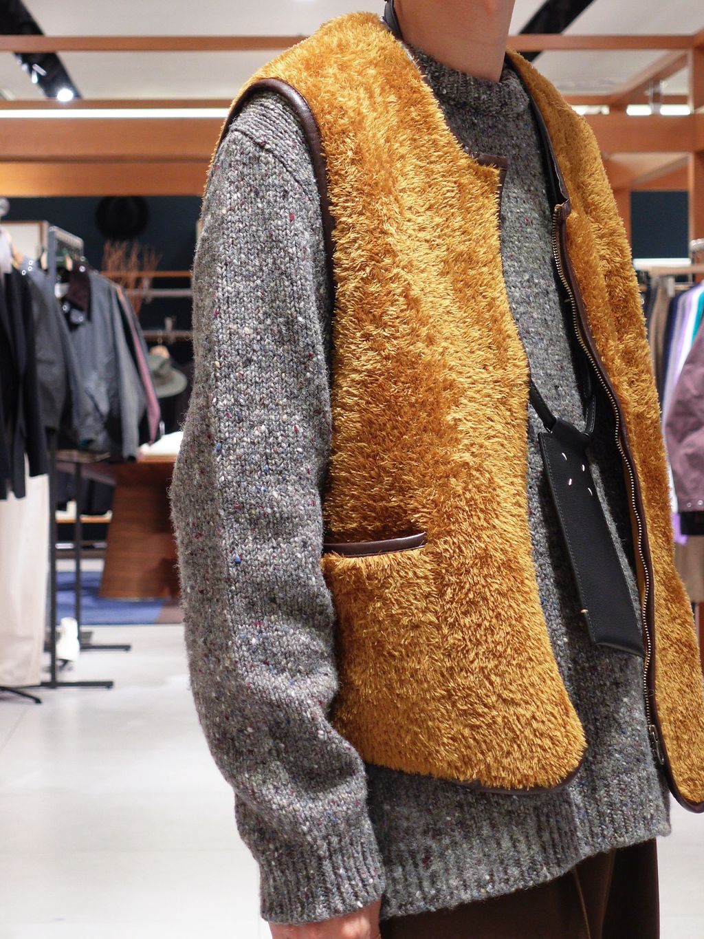 EDIFICE パイピングファーベスト パイピング ファー ベスト（ベスト）｜EDIFICE（エディフィス）の通販