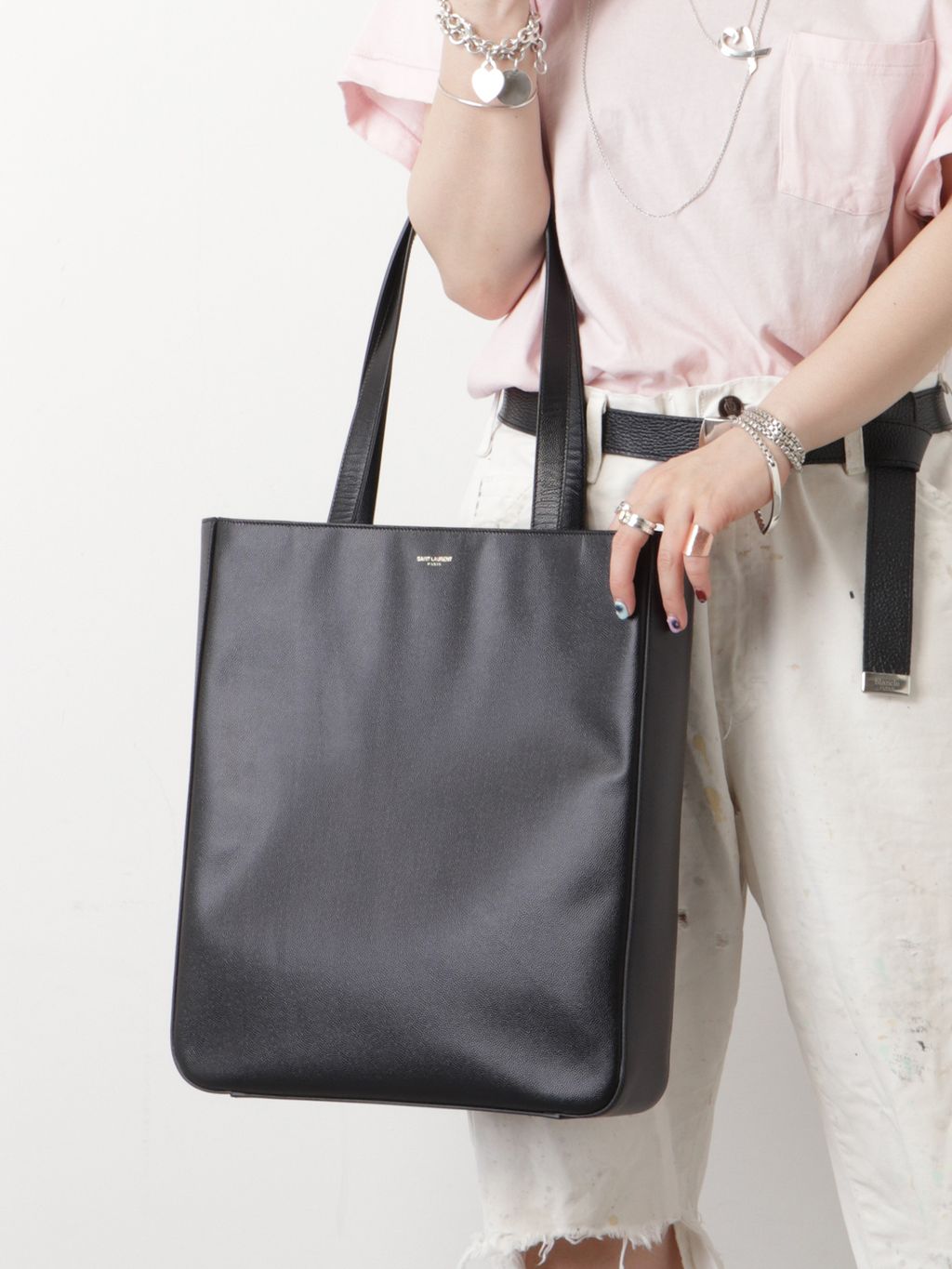 SAINT LAURENT/サンローラン】 tote bagのコーディネートスナップ