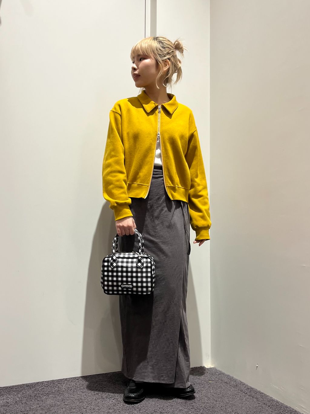 OUTDOOR PRODUCTS Usual Things