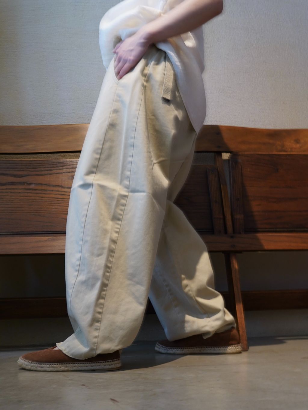 追加》チノ スウィッチパンツのコーディネートスナップ（KS）｜journal