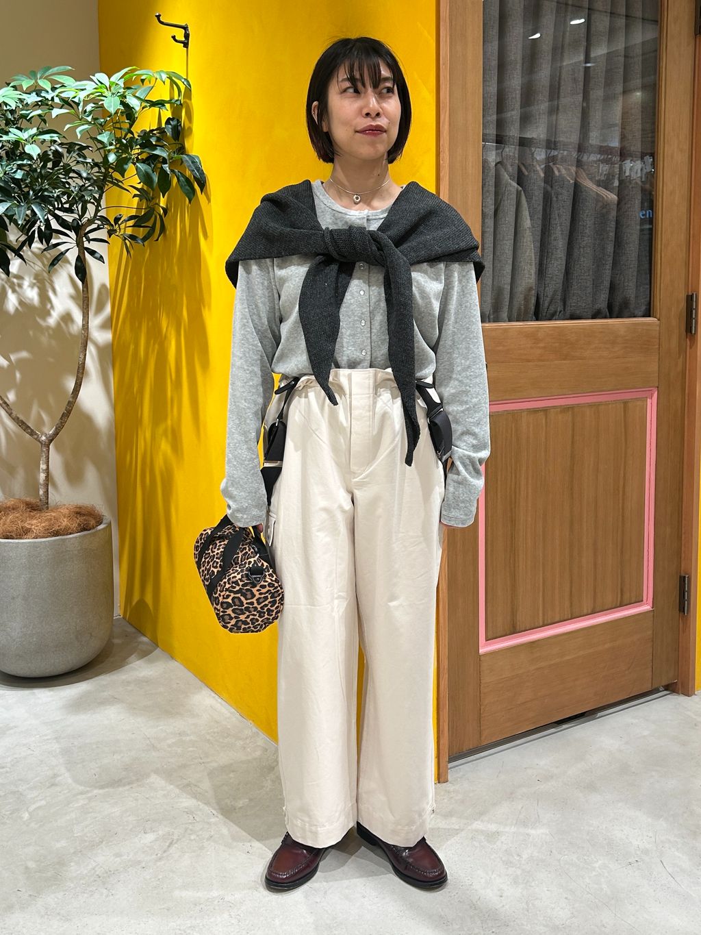 OUTDOOR PRODUCTS Usual Things