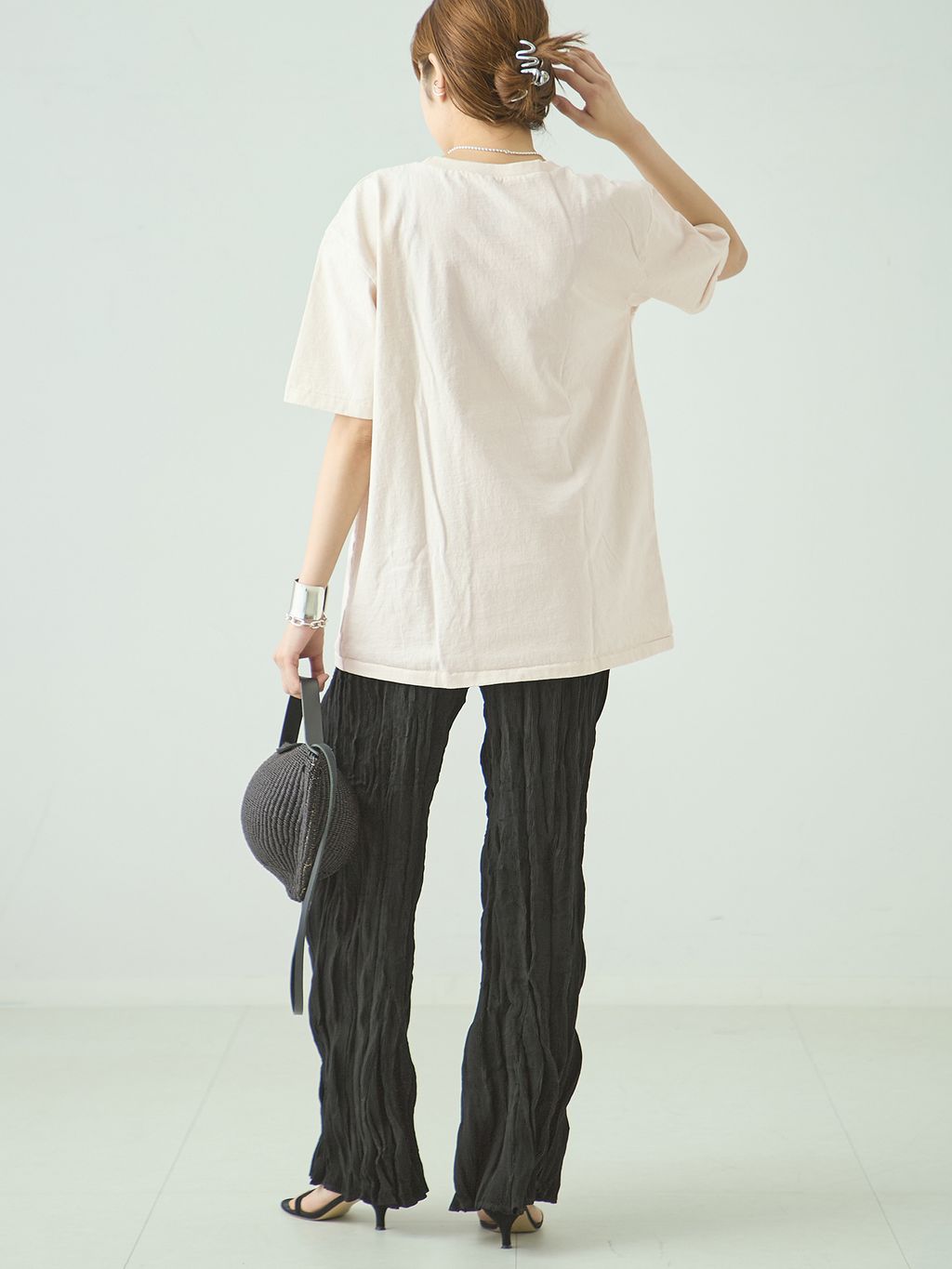 MIXTA/ミクスタ HEMET CREW Tシャツのコーディネートスナップ（KUROIWA
