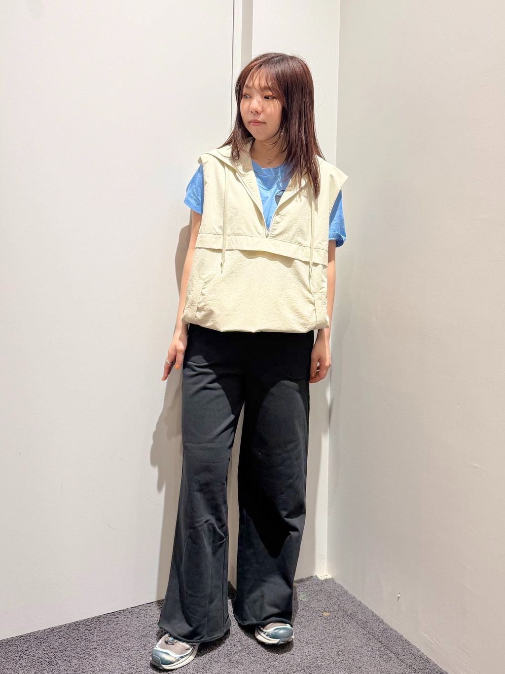 OUTDOOR PRODUCTS Usual Things