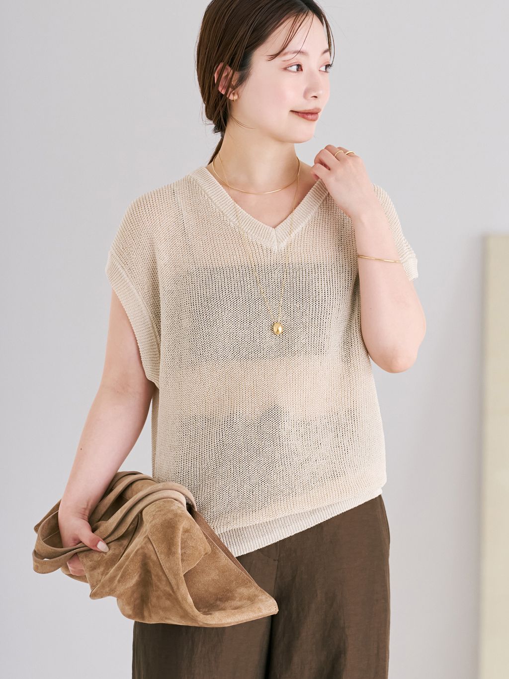 2WAY カタアゼ KNIT ベストのコーディネートスナップ（chihiro