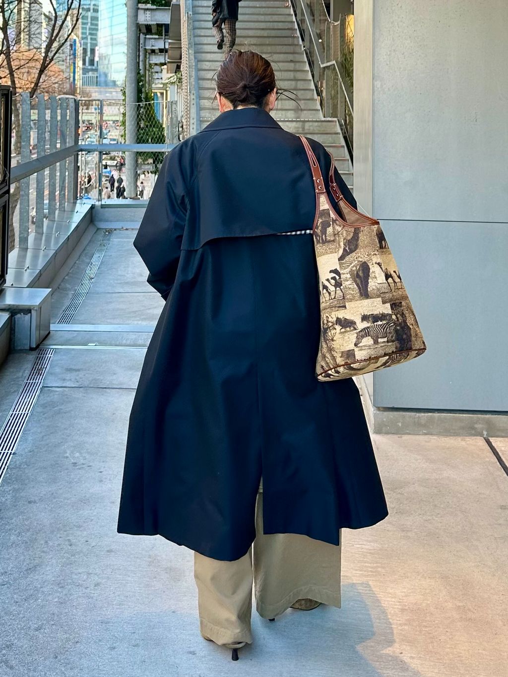 金子綾さん着用】【別注】Aquascutum×LESSAGE ステンカラーコートの