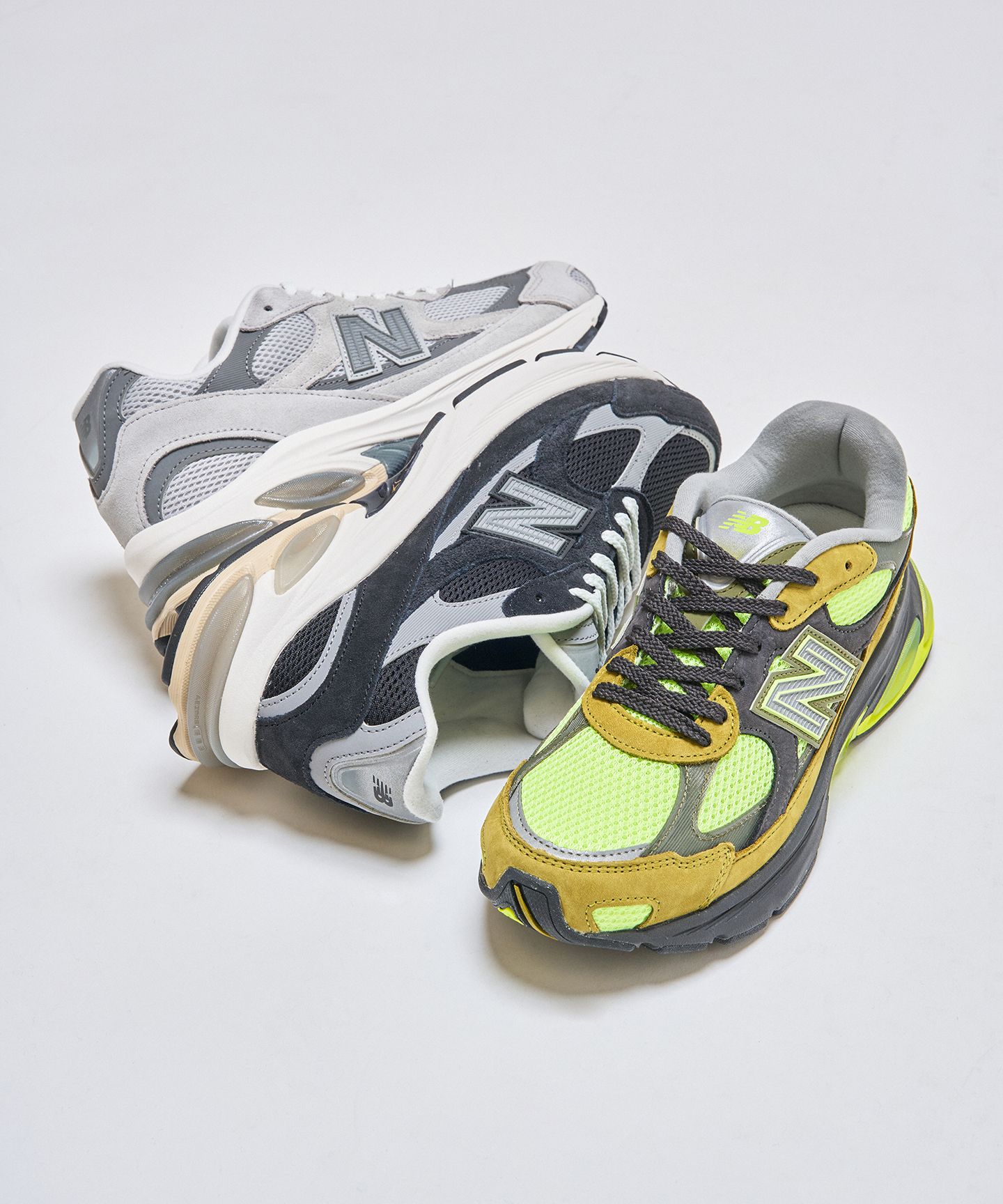 New Balance U2010V1を新色とともにピックアップ｜Herringbone