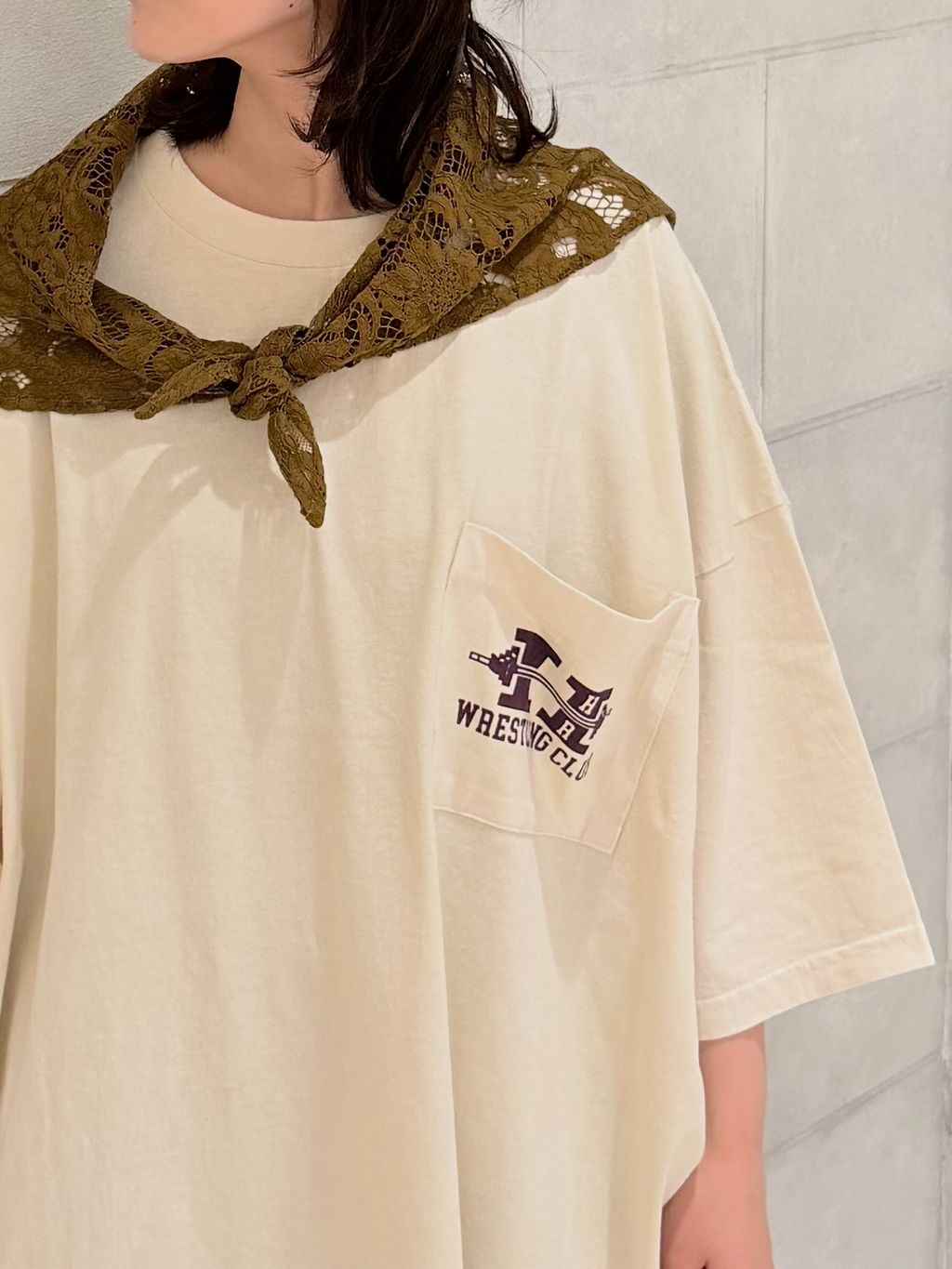 journal standard Luxe HARI 長袖ビッグTシャツ 白 猫 HARi】GIANT TSHIRTのコーディネートスナップ（AT）｜journal standard