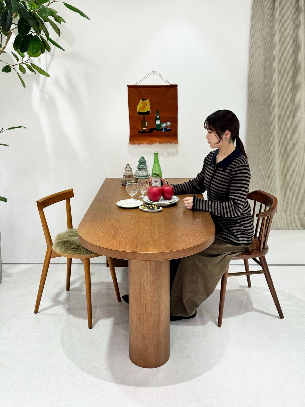 JOURNAL STANDARD FURNITURE