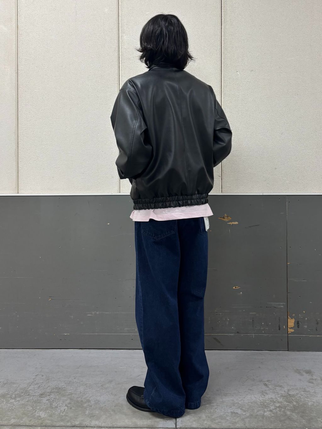 Eddie Bauer 別注 フェイクレザーブルゾンのコーディネートスナップ