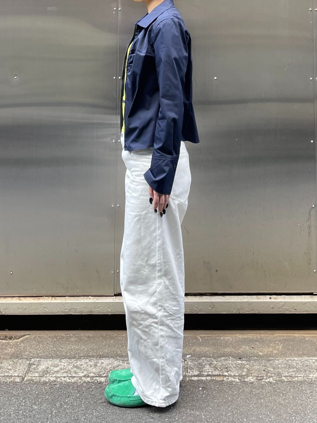 フロントジップギャザーシャツのコーディネートスナップ（sae