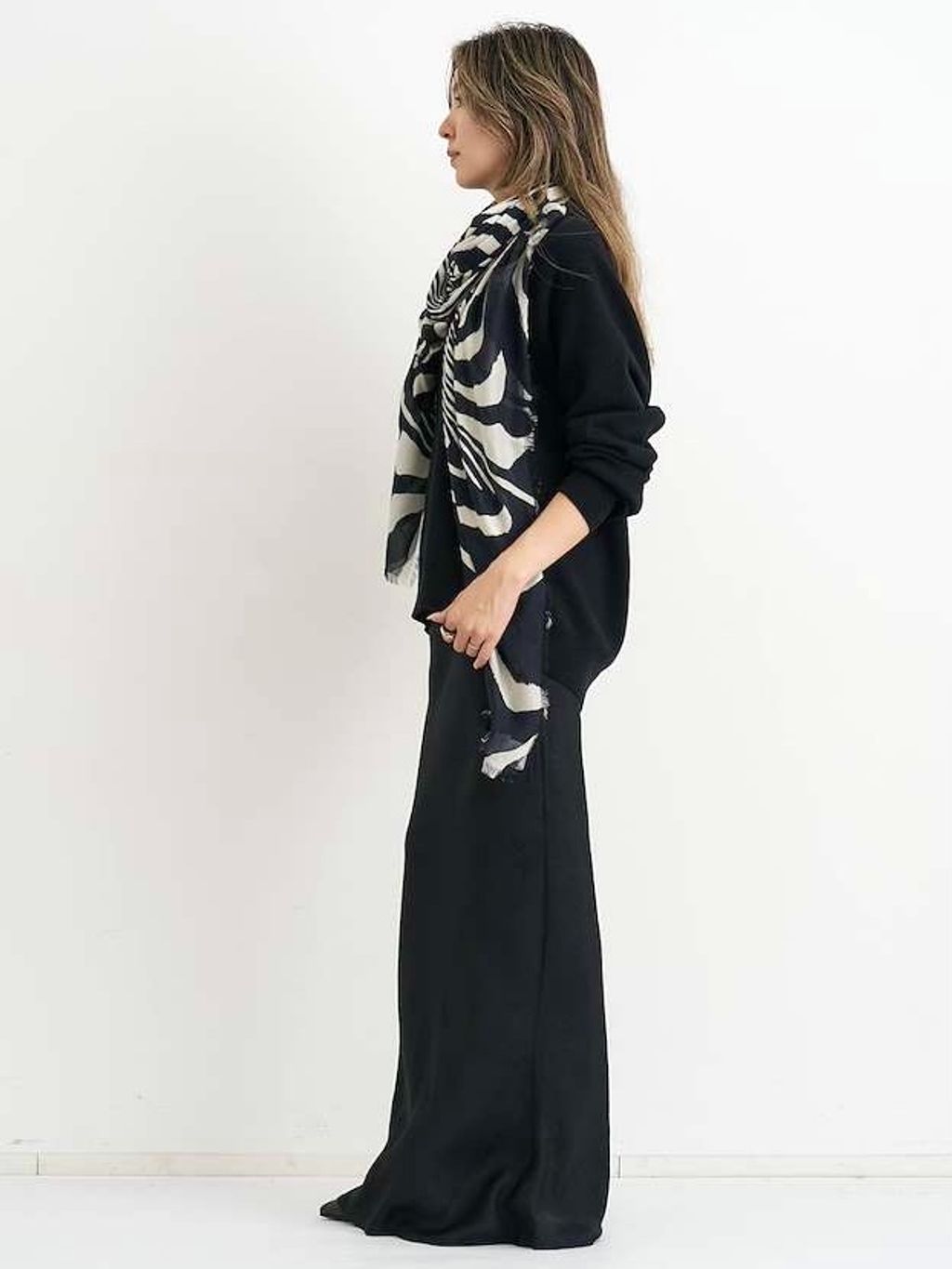 TWILL VINTAGE MAXI SKIRTのコーディネートスナップ（BUYER.N）｜L
