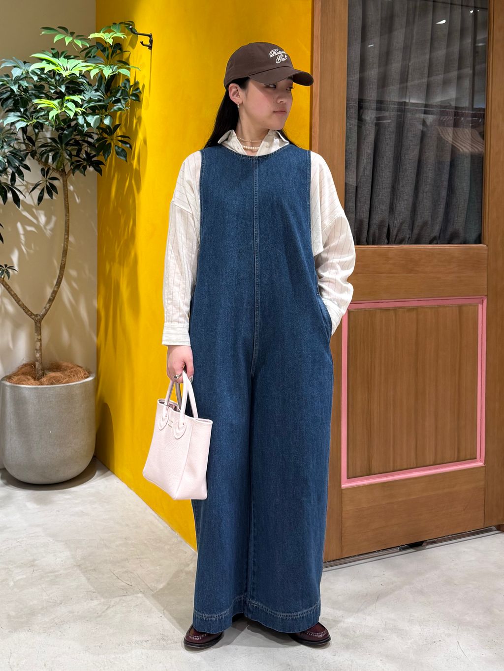 OUTDOOR PRODUCTS Usual Things