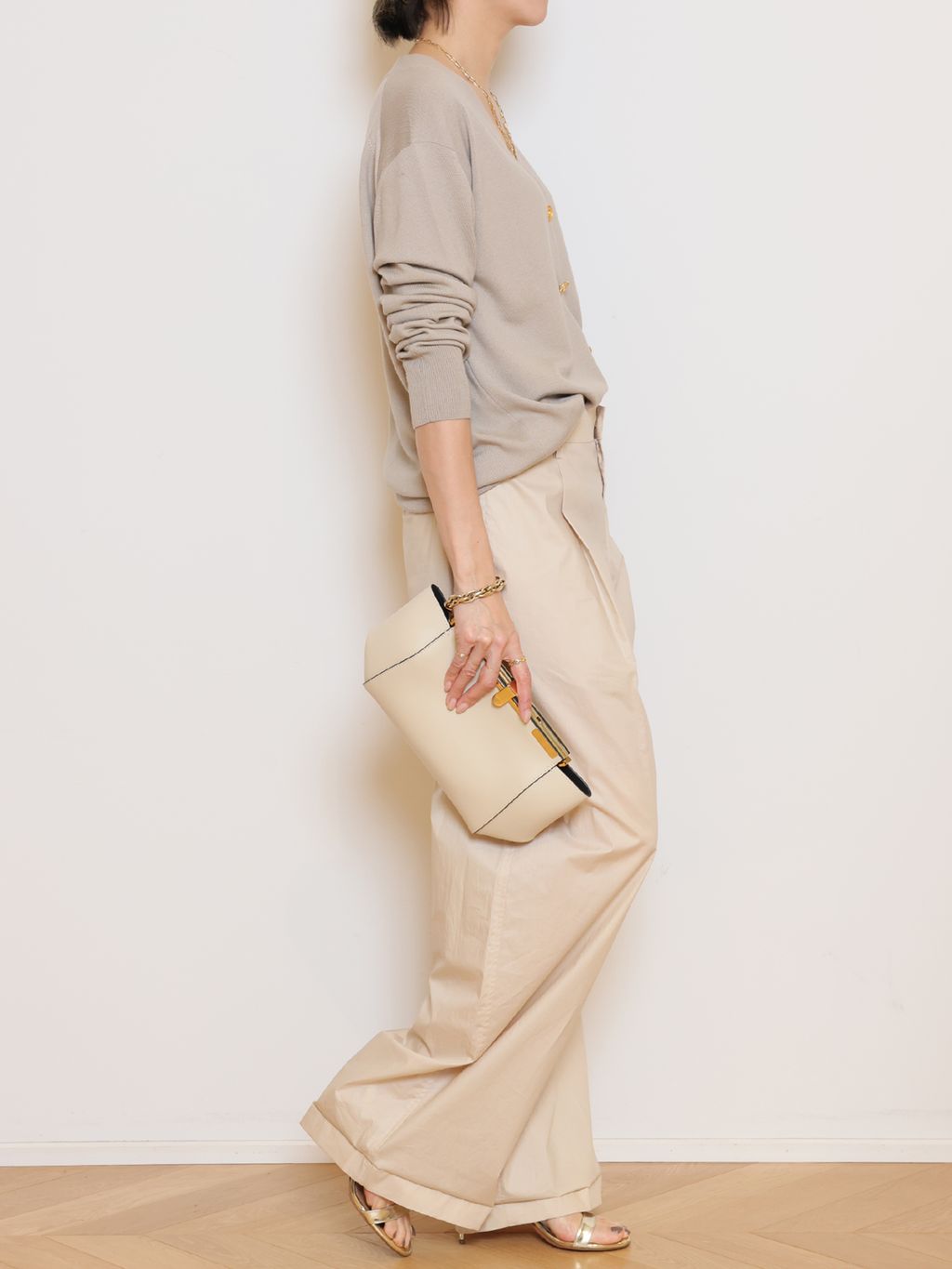 refind カーディガンのコーディネートスナップ（MUSE）｜MUSE de