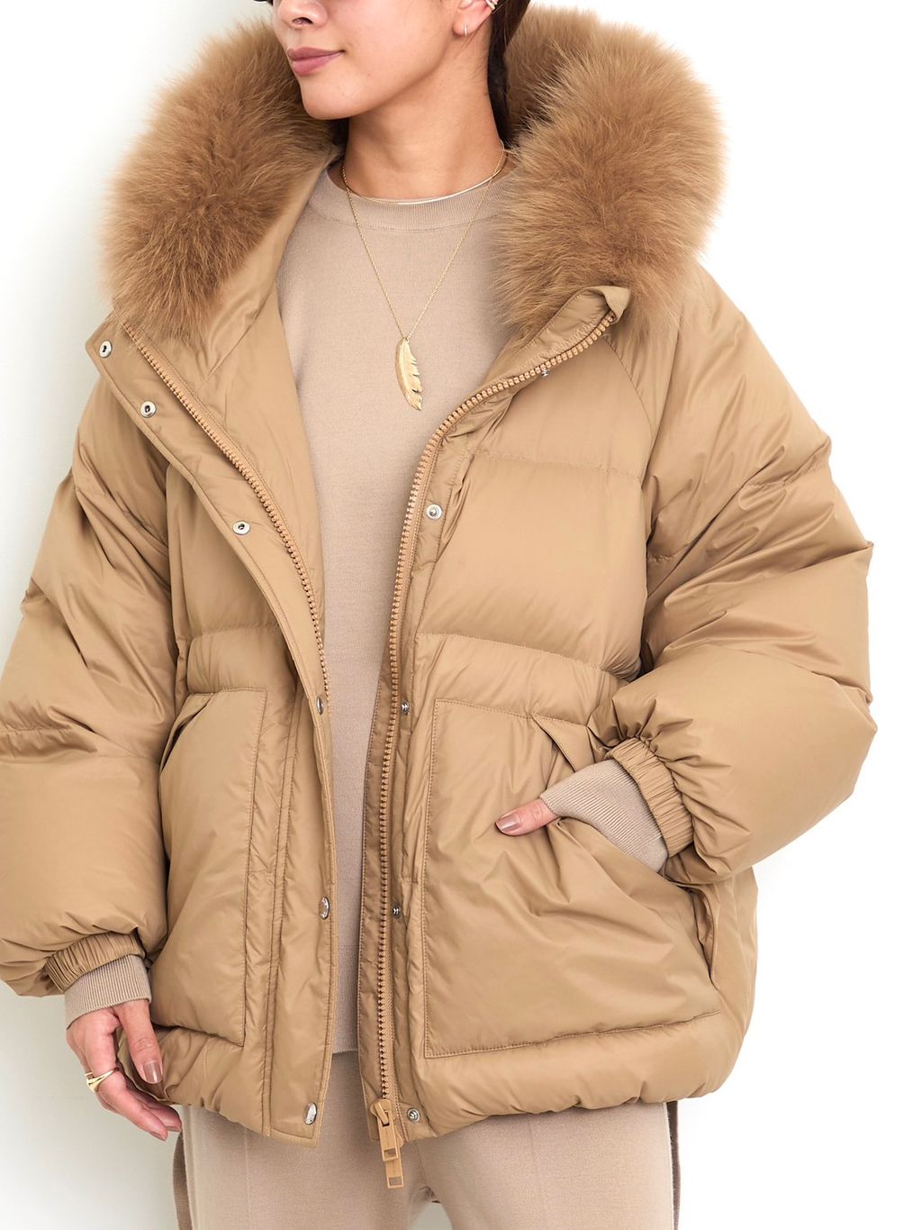 YVES SALOMON/イヴ サロモン】 DOWN WITH FOX FURのコーディネート