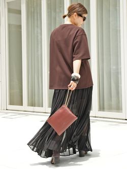 Sheer Boho スカートのコーディネートスナップ（HIRO）｜Deuxieme