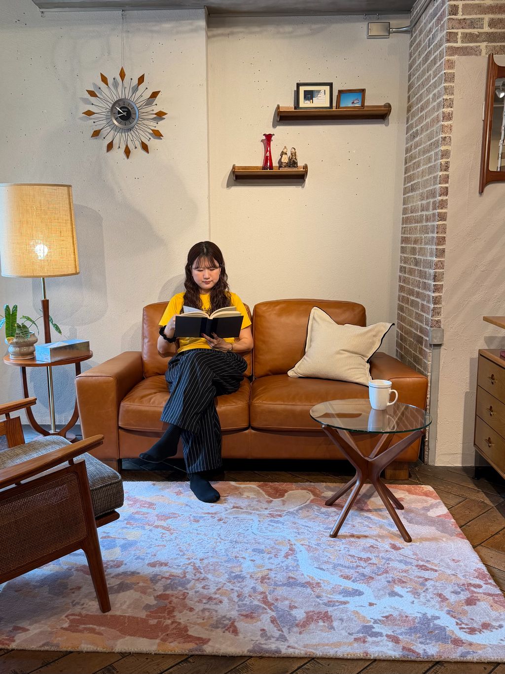 JOURNAL STANDARD FURNITURE