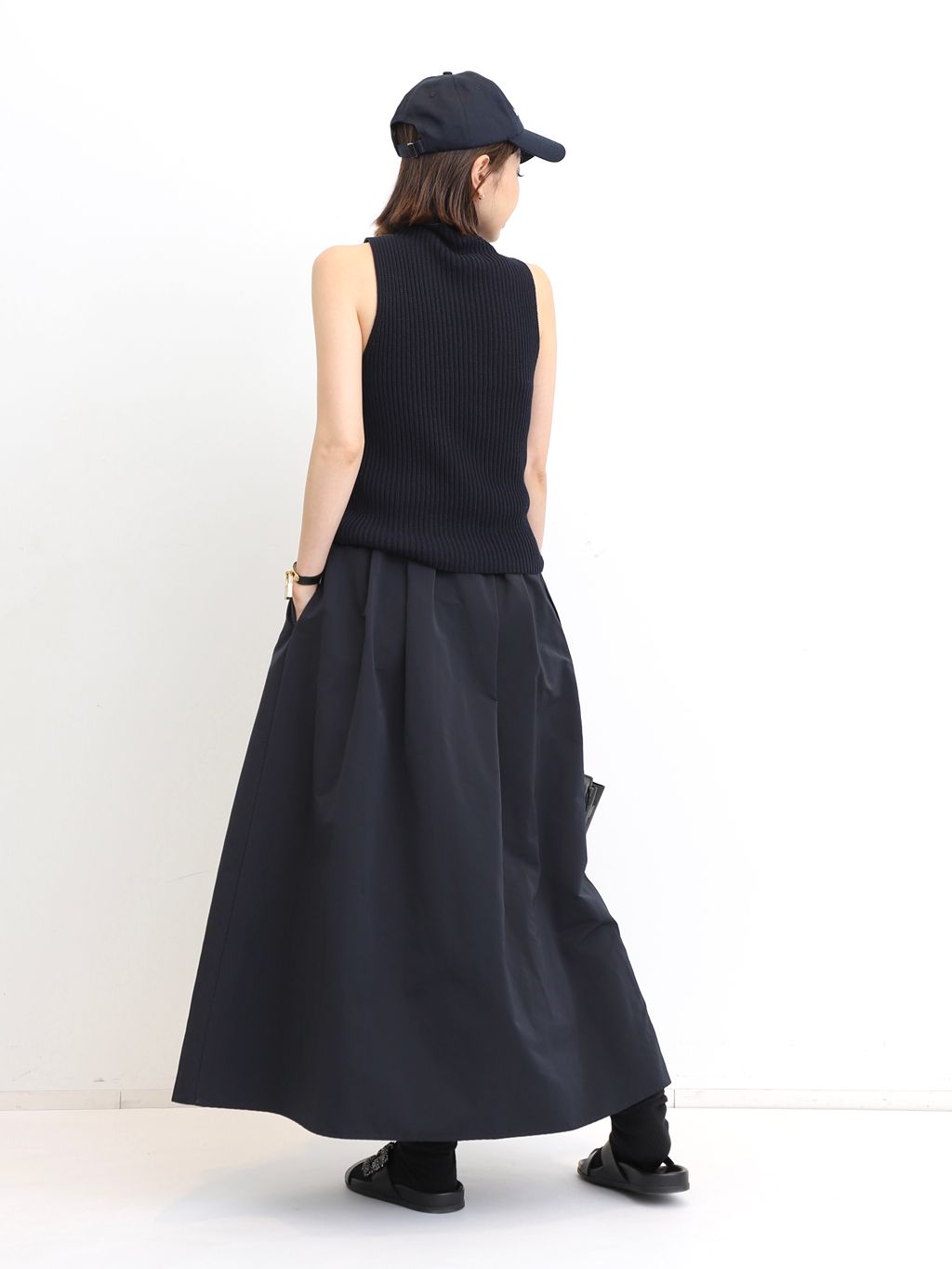Lisière Grosgrain Volume Skirt ネイビー Grosgrain Volume Skirtのコーディネートスナップ（BUYER.Y）｜L