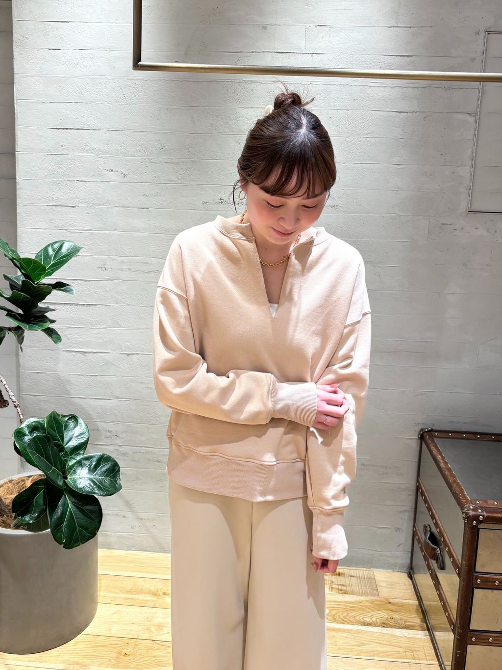 PROTAGONISTA / プロタゴニスタ 別注 SLIT NECK スウェットの