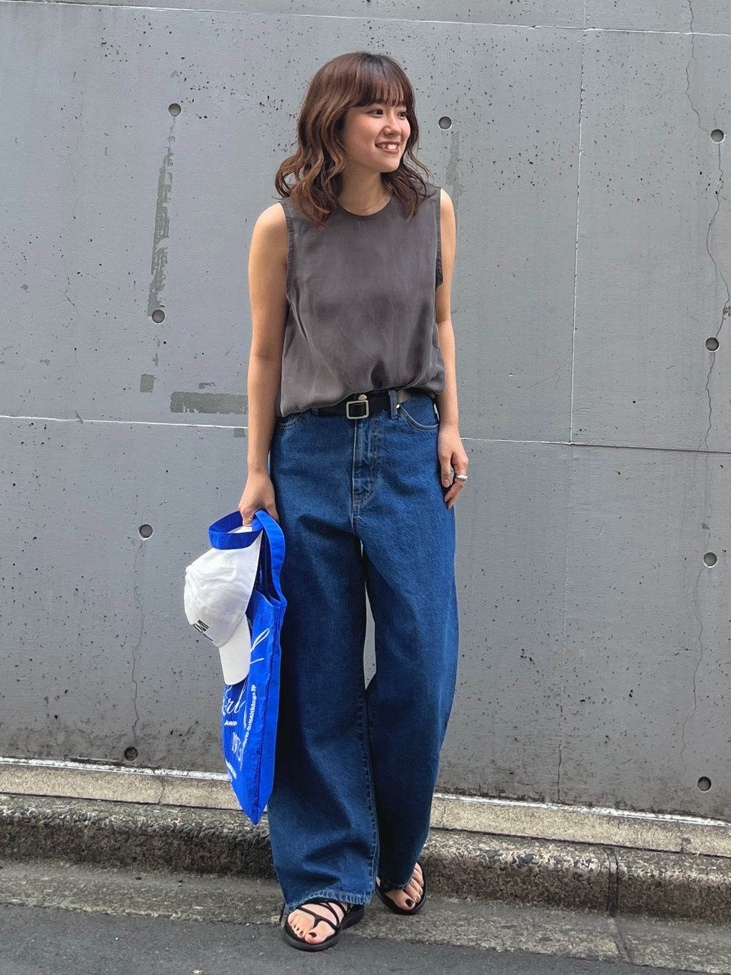 OUTDOOR PRODUCTS Usual Things