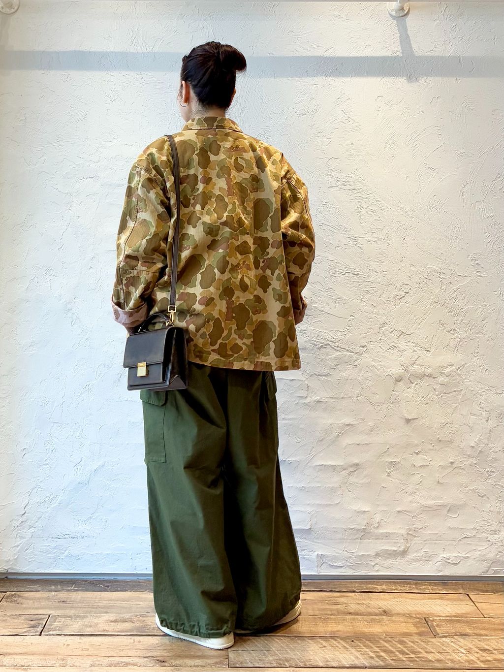 リップストップ カーゴパンツのコーディネートスナップ（H.M