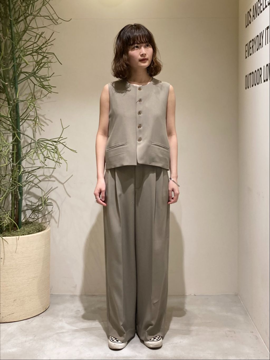 OUTDOOR PRODUCTS Usual Things