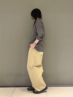 追加》チノ スウィッチパンツのコーディネートスナップ（A.I