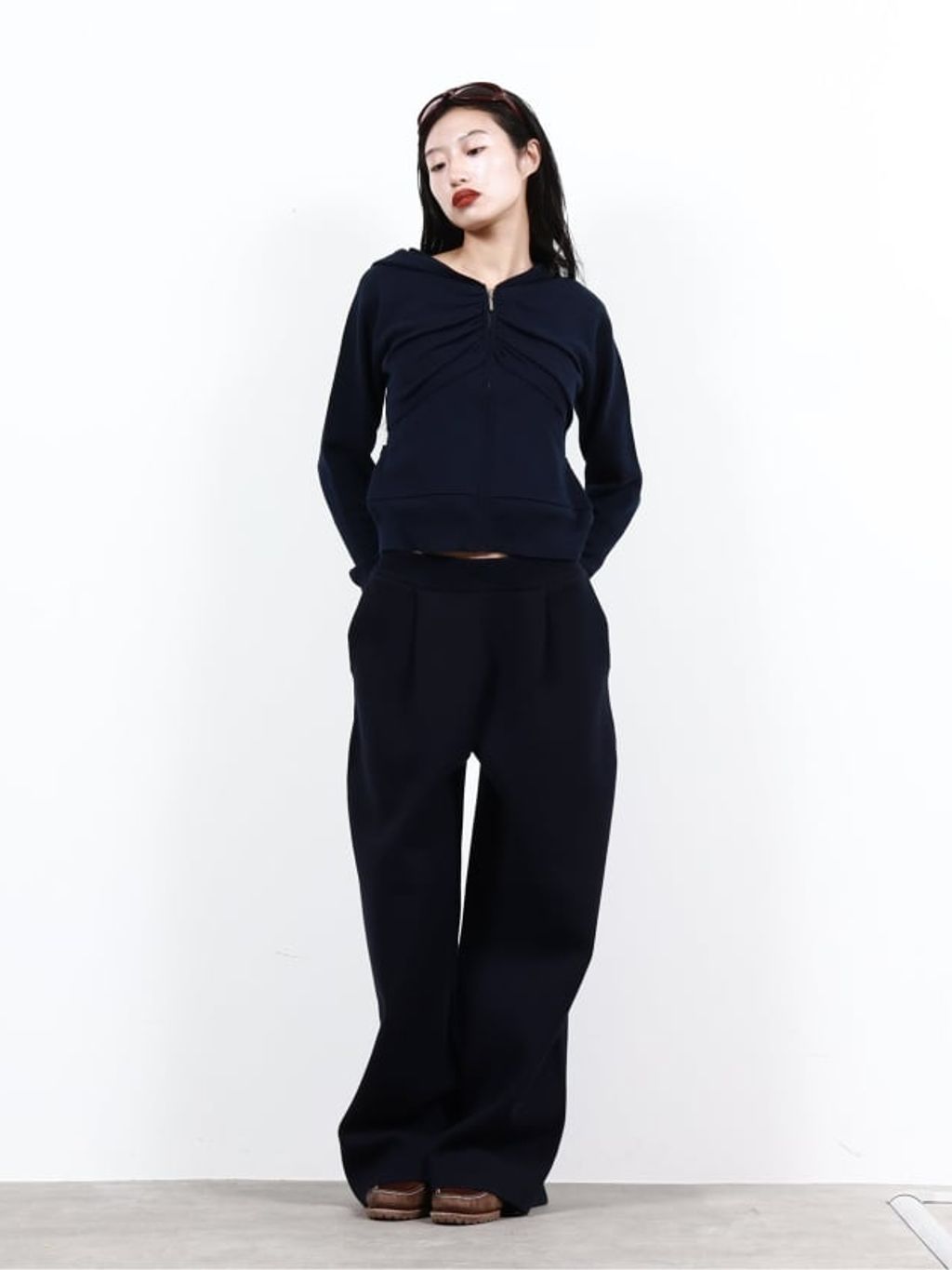 ニットスウェットパンツのコーディネートスナップ（Oriens Official