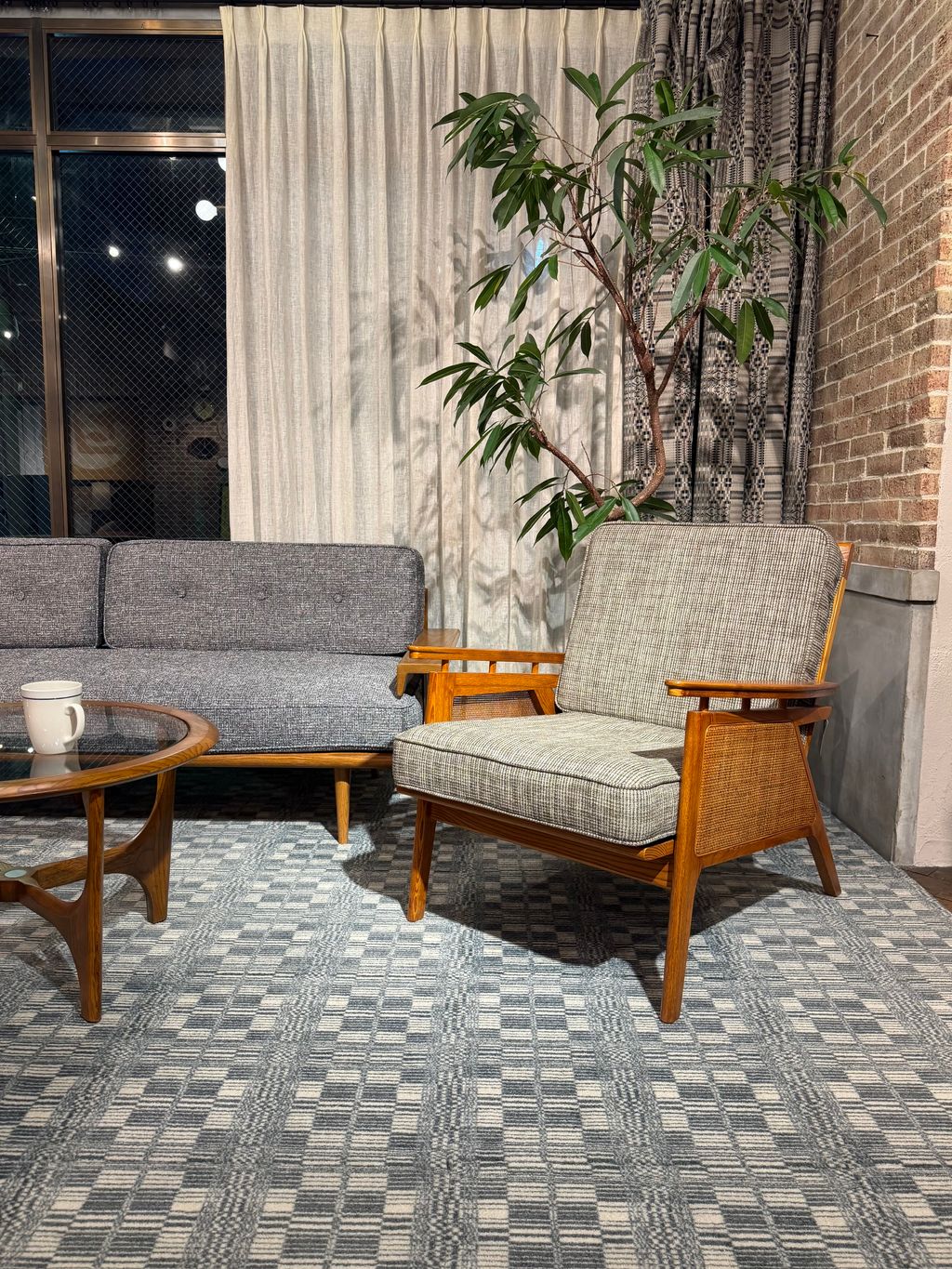大型商品》WICKER LOUNGE CHAIR ウィッカーラウンジチェアの