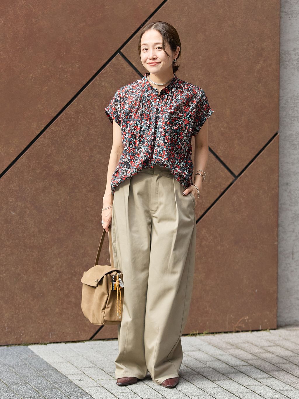 追加3》80ローンタックボリュームシャツのコーディネートスナップ