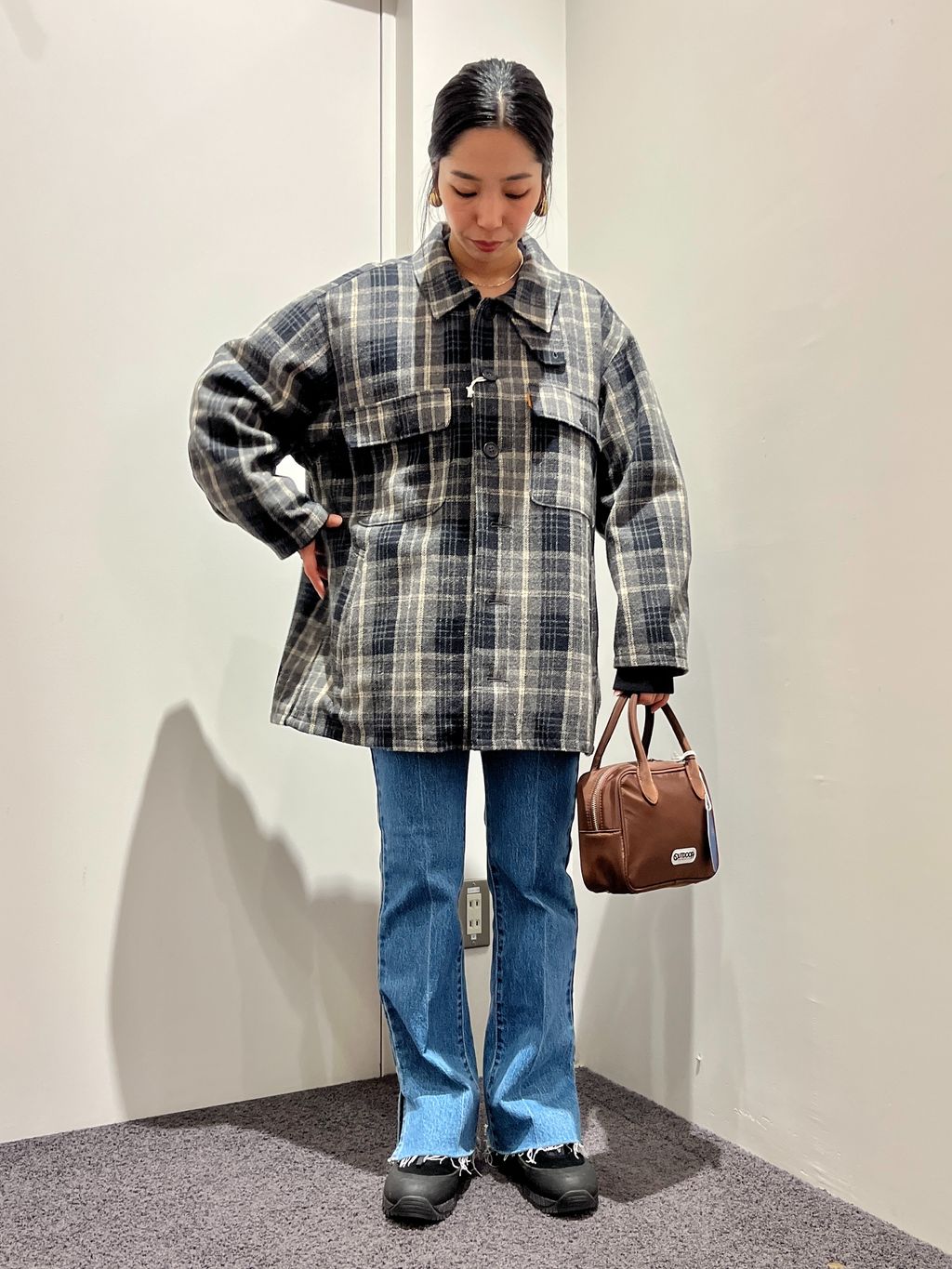 OUTDOOR PRODUCTS Usual Things