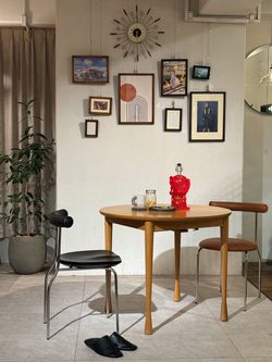 大型商品》LIOR CHAIR WOOD BK リオール チェアのコーディネート
