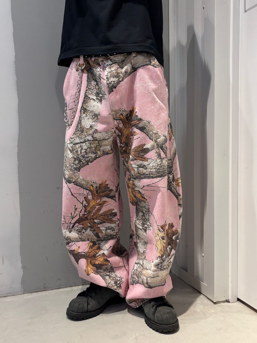 SAGE / セイジ 別注 Heart-Filled FROG S/S Teeのコーディネート