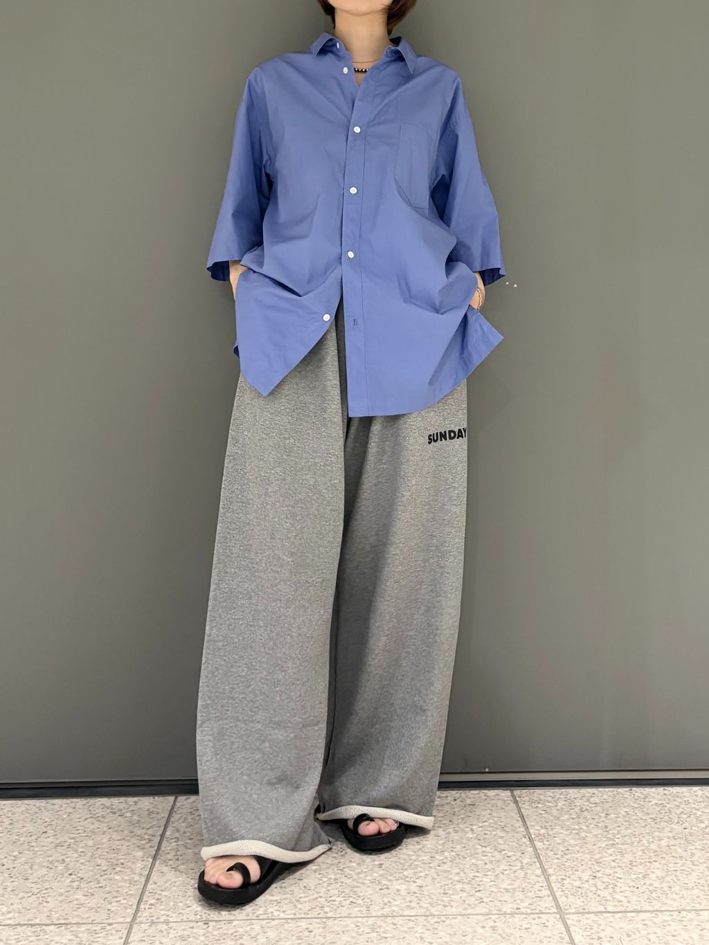 新品未使用 journal standard luxe SUNDAY スウェット 予約》SUNDAY スウェットパンツのコーディネートスナップ（M.K