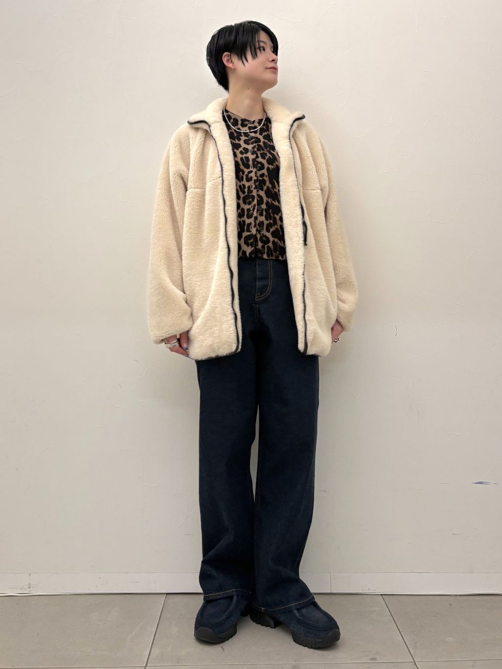 OUTDOOR PRODUCTS Usual Things