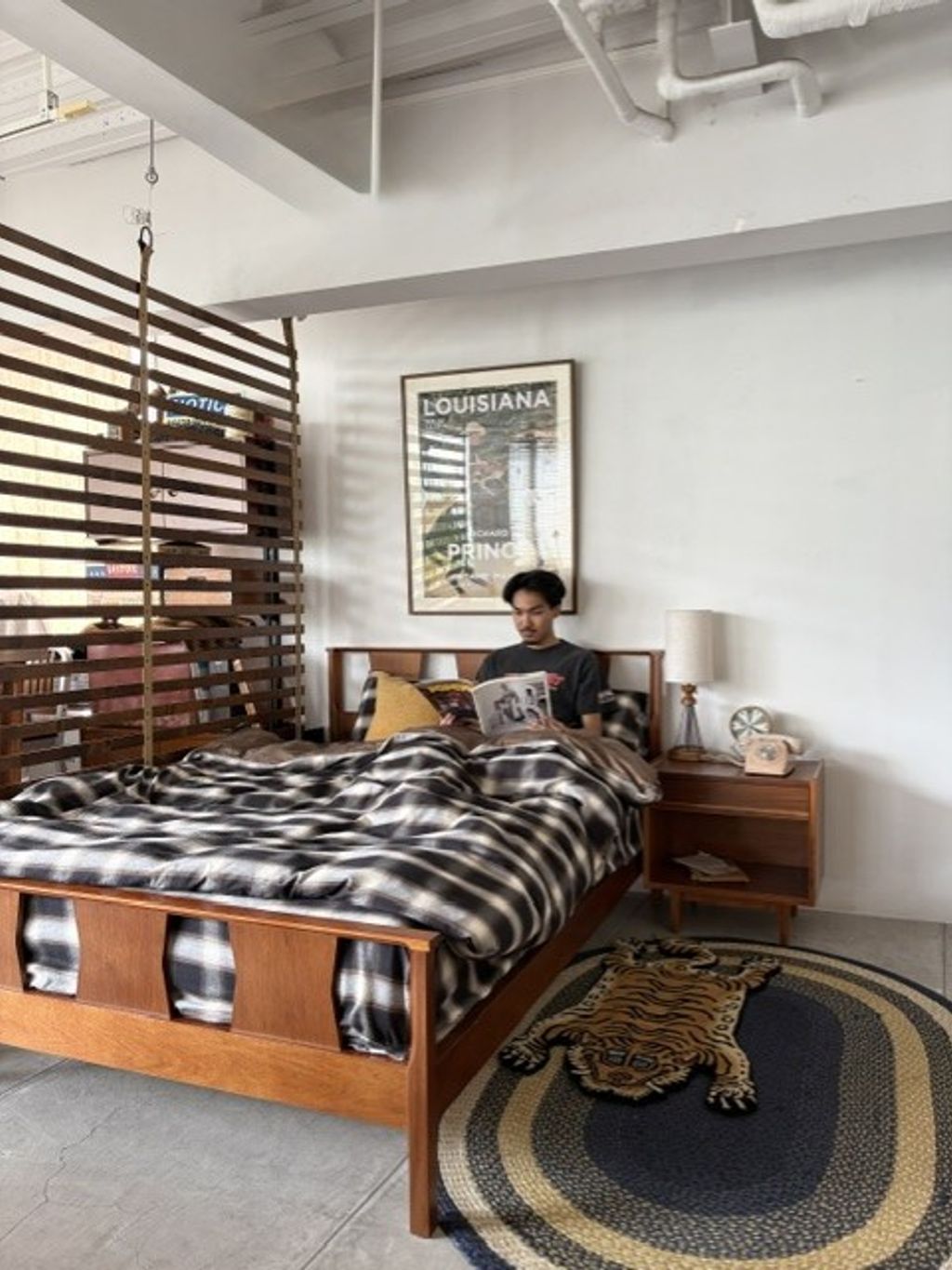 ACME Furniture