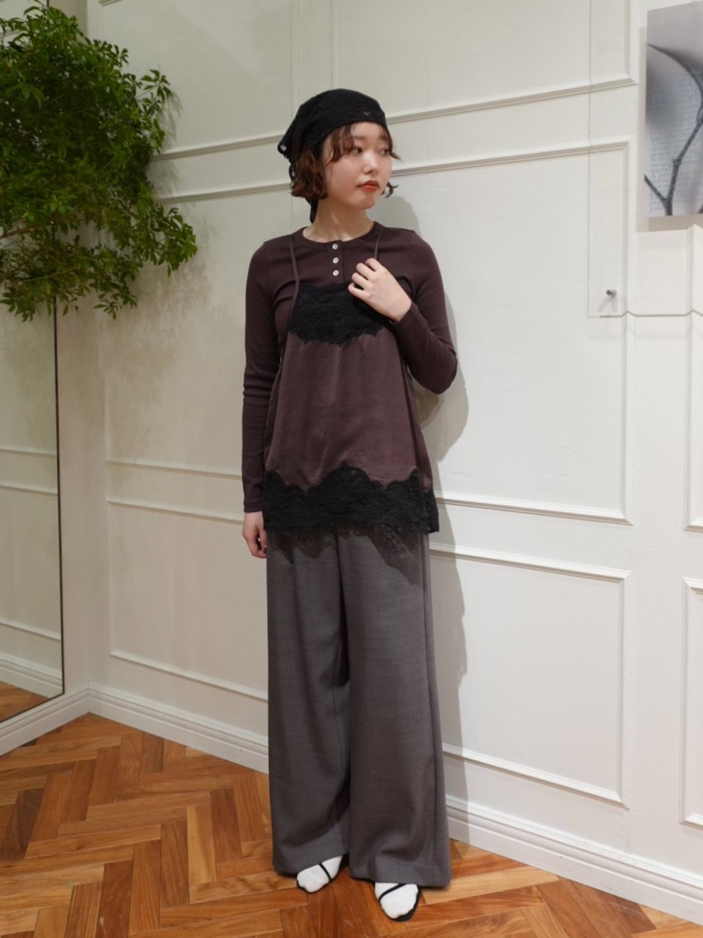 IENA LA BOUCLE R/Lサテンレースコンビキャミソールのコーディネート