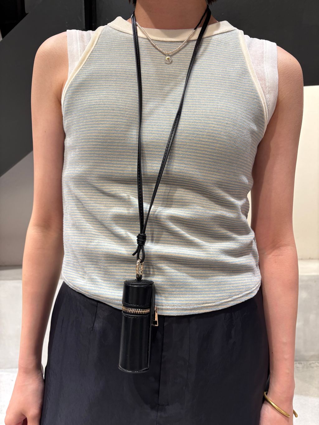 IENA LA BOUCLE ベロアボーダータンクトップのコーディネートスナップ