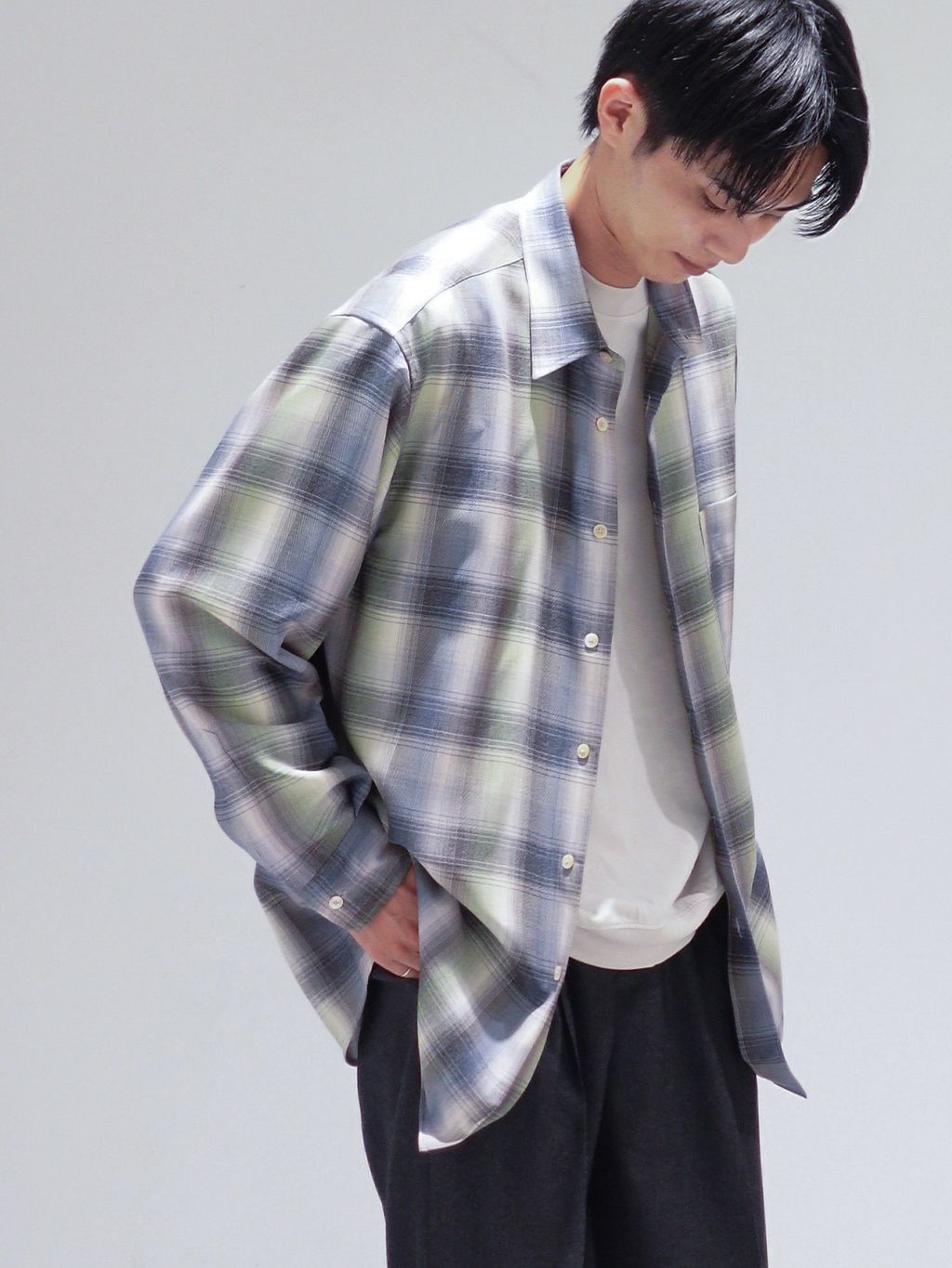 AURALEE (オーラリー) SUPER LIGHT WOOL CHECK SHIRTのコーディネート