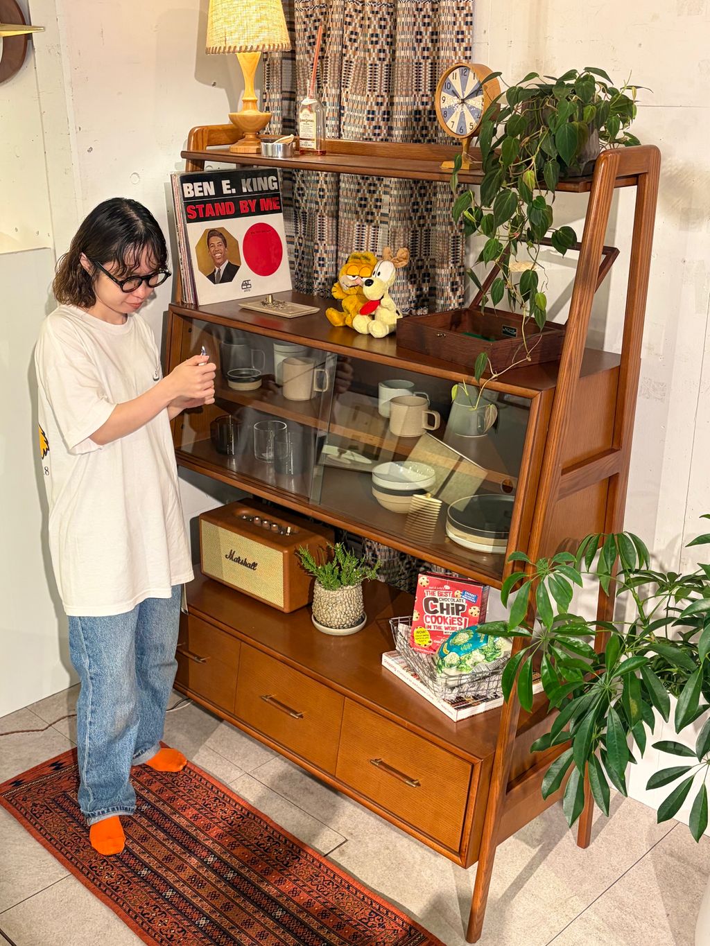 JOURNAL STANDARD FURNITURE