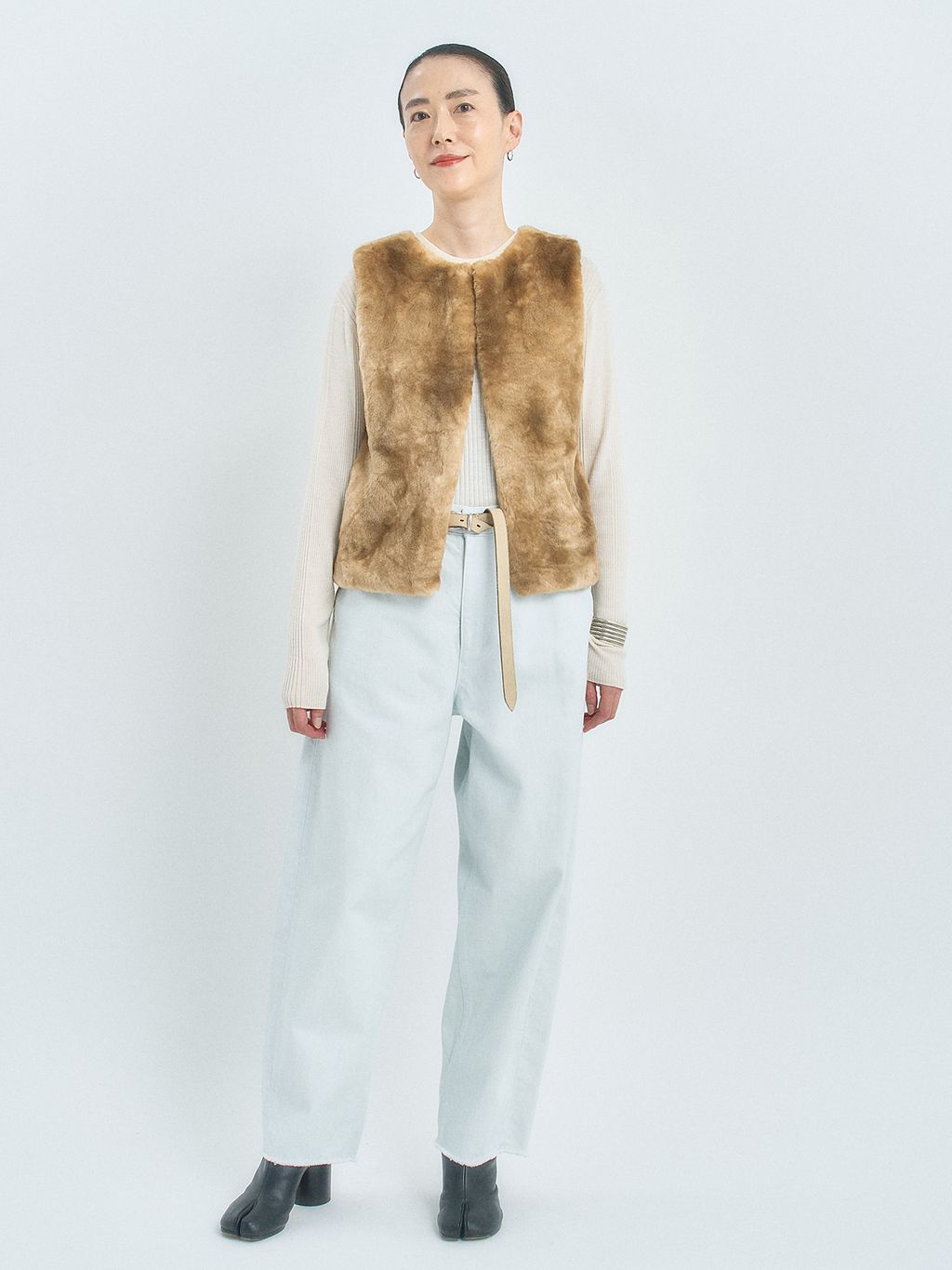 FUR VEST / ファーベストのコーディネートスナップ（Y.M）｜CALMER