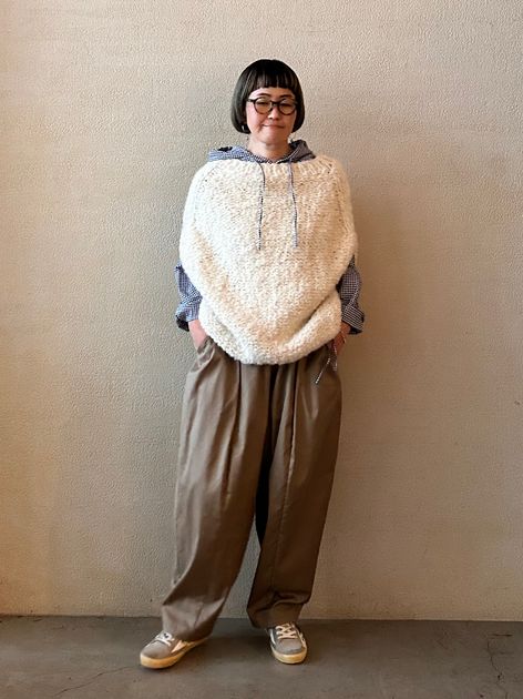 ミニウラケプルオーバーのコーディネートスナップ（E.O）｜journal
