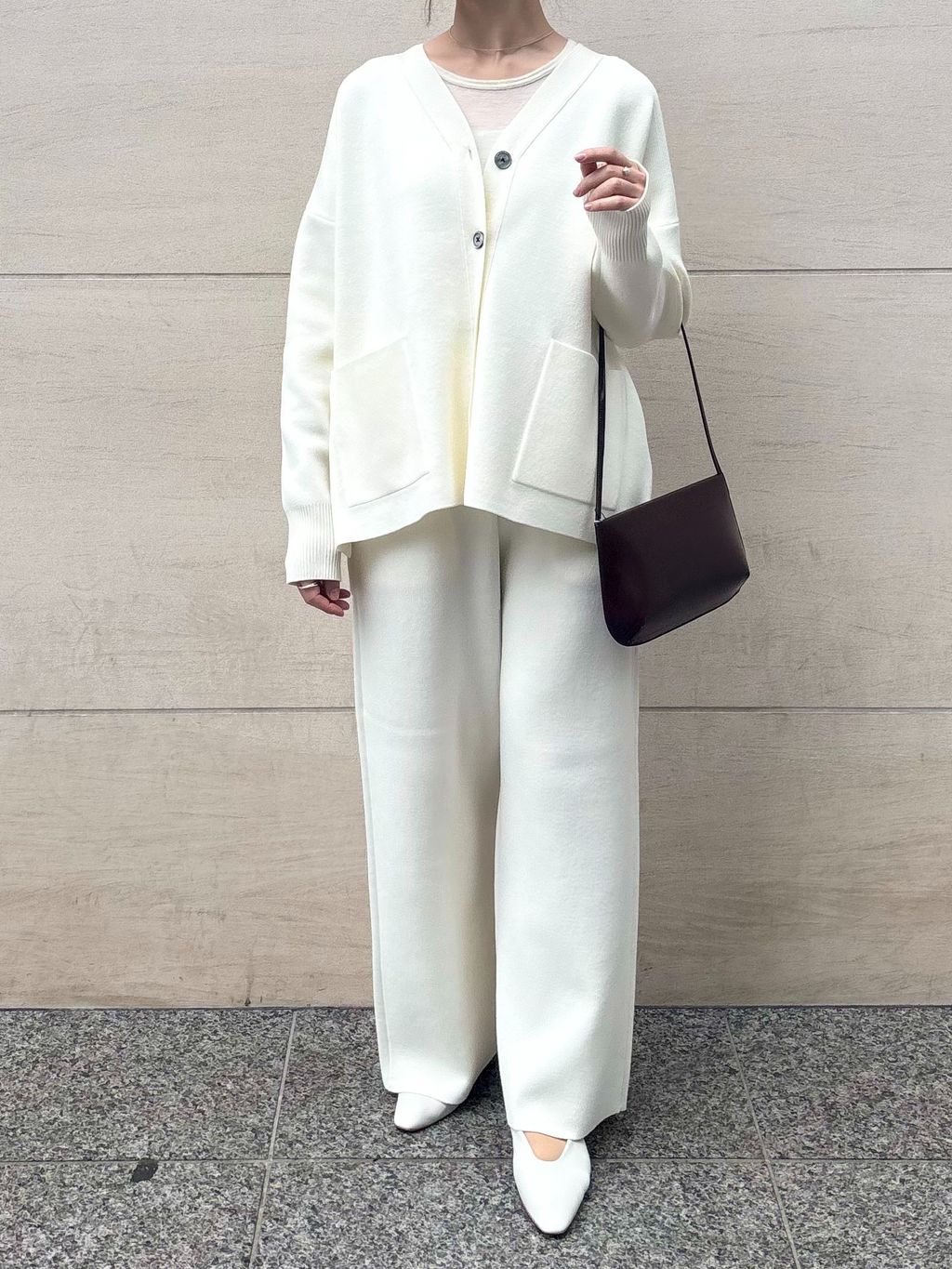 ダブルブレストハーフコートのコーディネートスナップ（aika）｜IENA