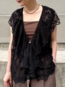 新色あり/追加》スカラレース ラッフルベストのコーディネートスナップ