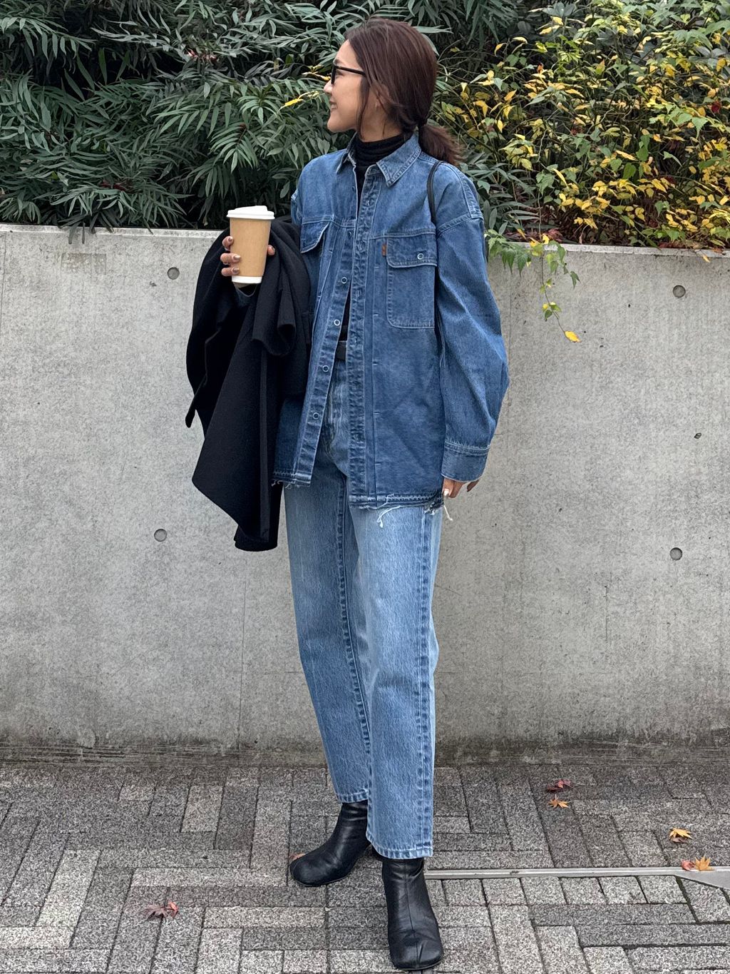 OUTDOOR PRODUCTS Usual Things