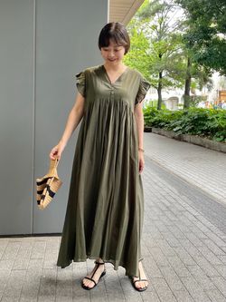 コットンボイルフリルワンピースのコーディネートスナップ（miya