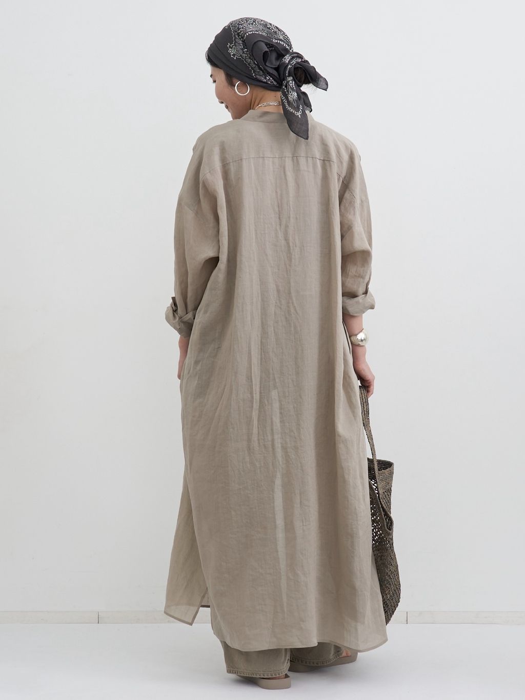 Ramie Shirts Dressのコーディネートスナップ（STAFF.T）｜L