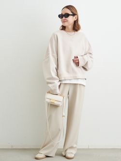 ENTIRE STUDIOS / エンタイアスタジオ】 BOX CREW SWEATの 