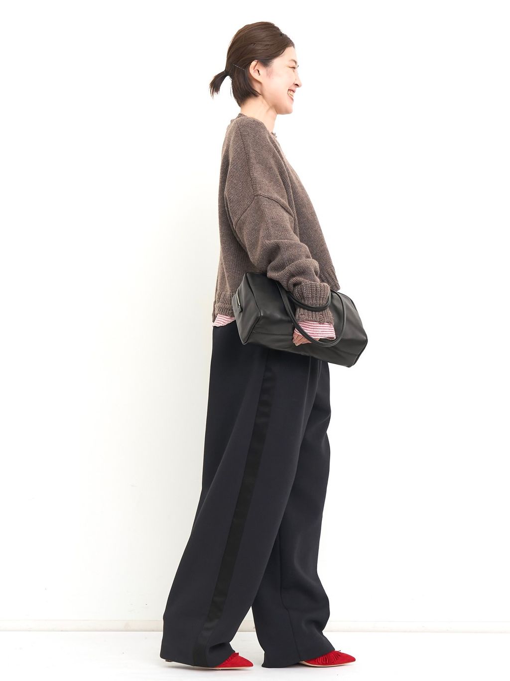 Col Pierrot/コル ピエロ】 SIDE SATIN LINE PANTSのコーディネート